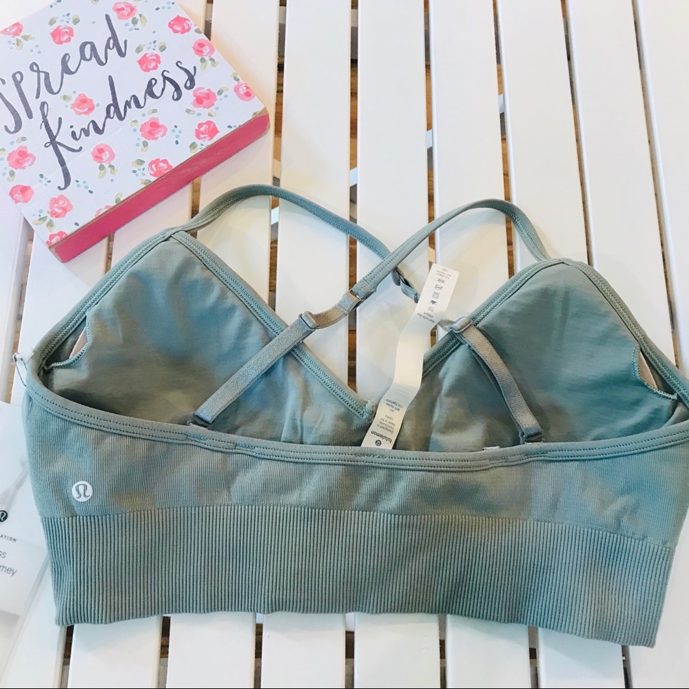 Lululemon awakening bra earl green size with pads - Picture 2 of 5